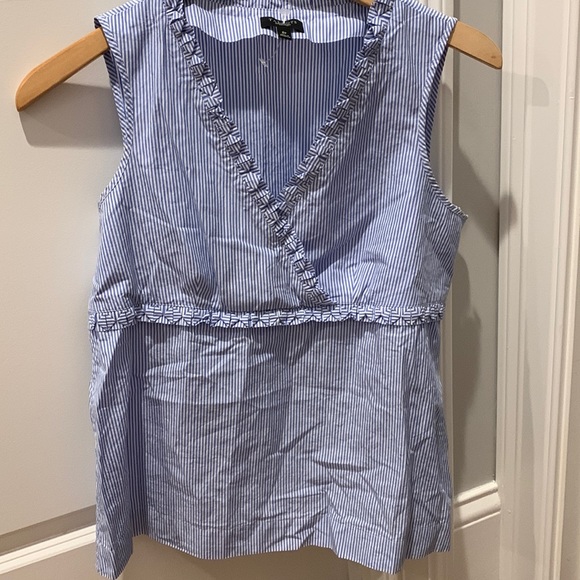 Talbots Tops - Talbots 8P sleeveless Top -EUC possibly nwot